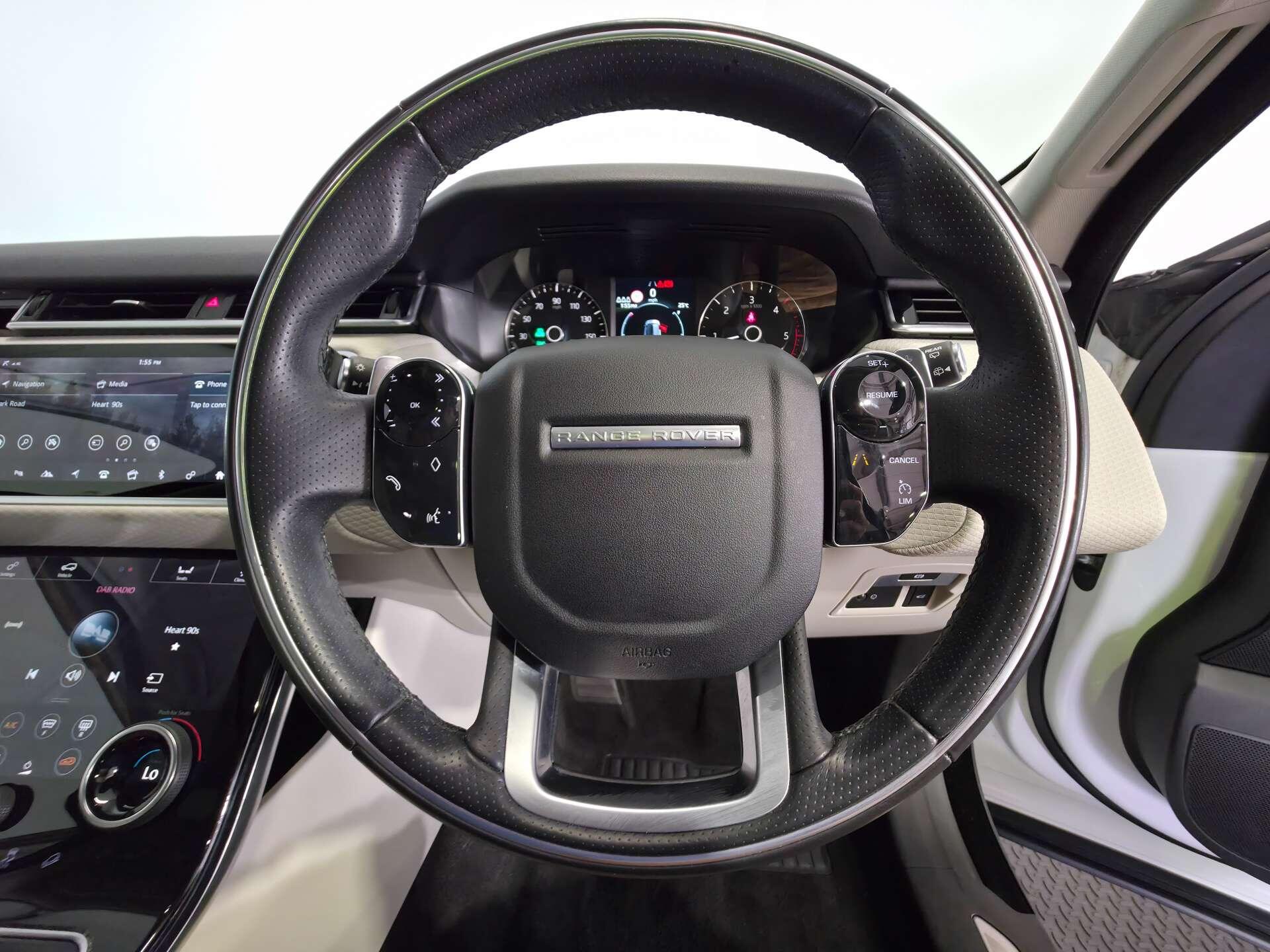 Land Rover Range Rover Velar view 21