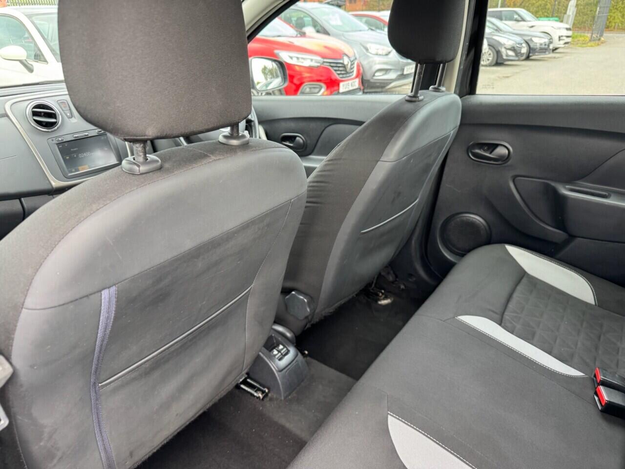 Dacia Sandero view 47