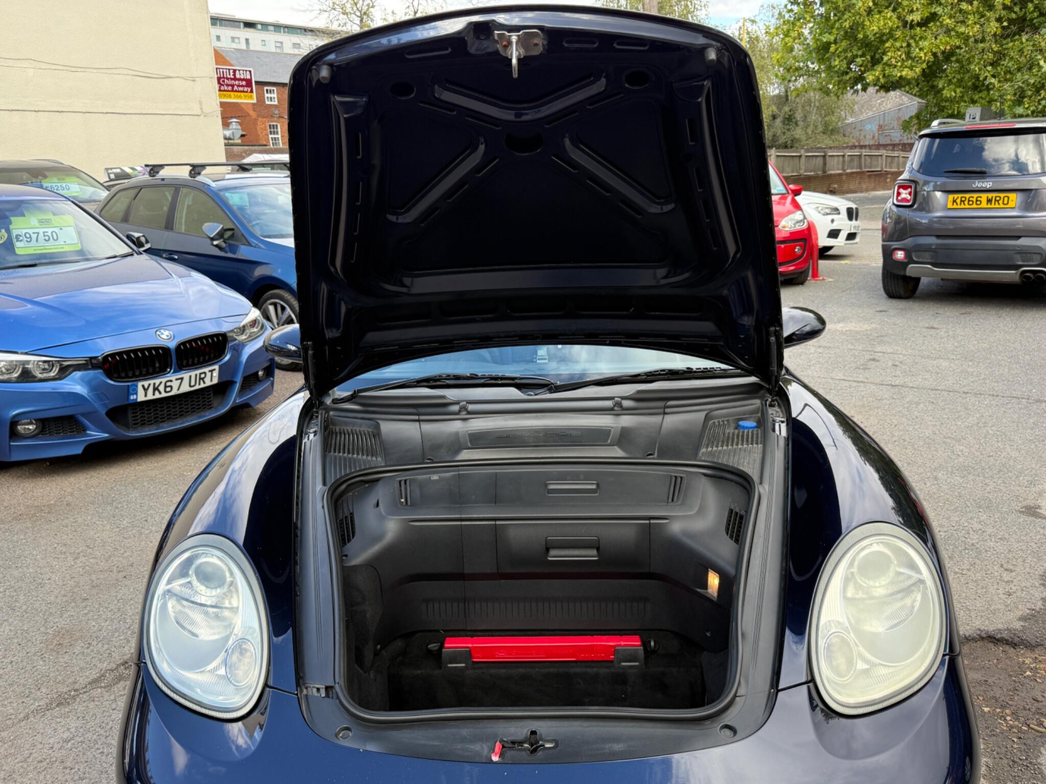 Porsche Cayman - Image 48