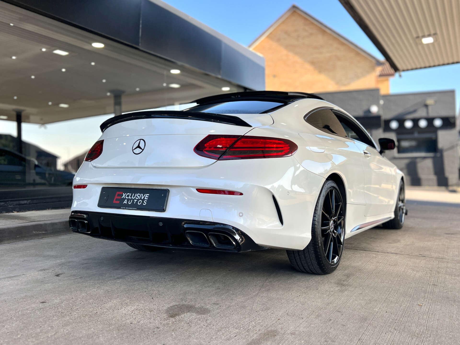 Mercedes-Benz C-Class view 25