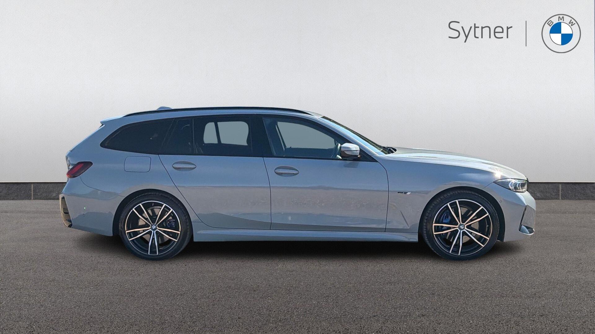 BMW 3 Series view 3