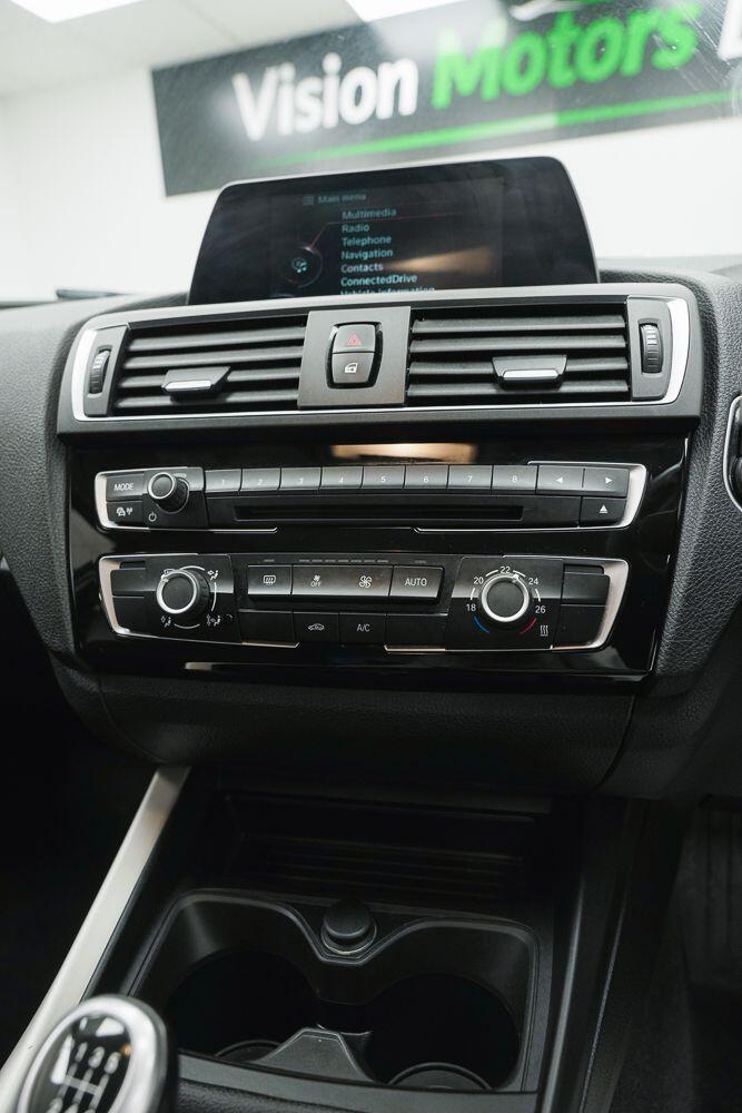BMW 1 Series view 29