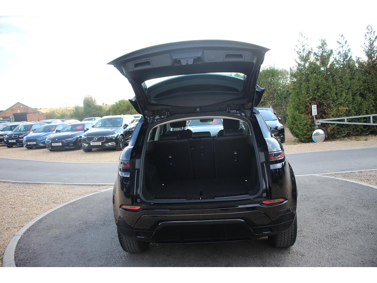 Land Rover Range Rover Evoque view 36