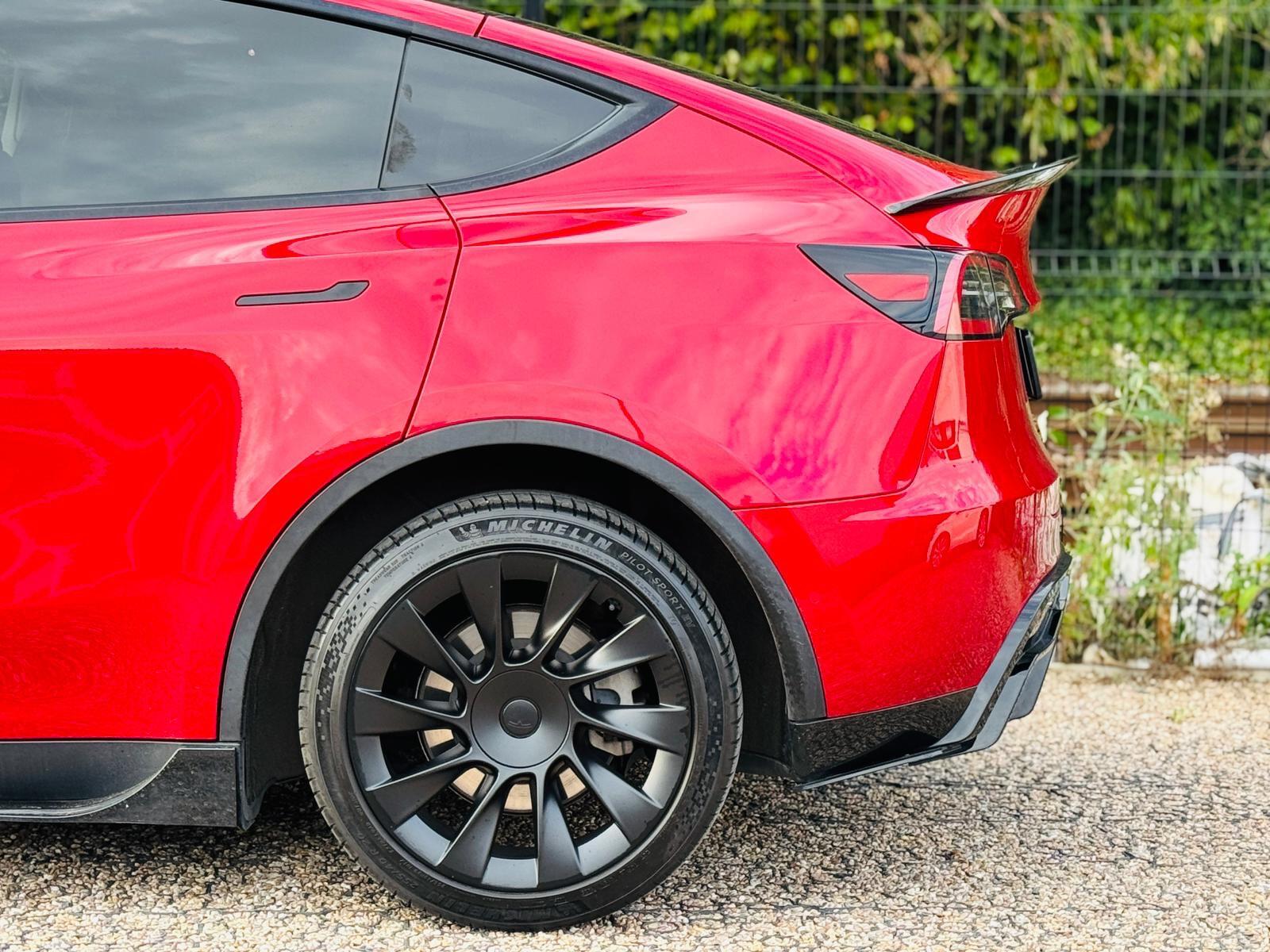 Tesla Model Y view 9