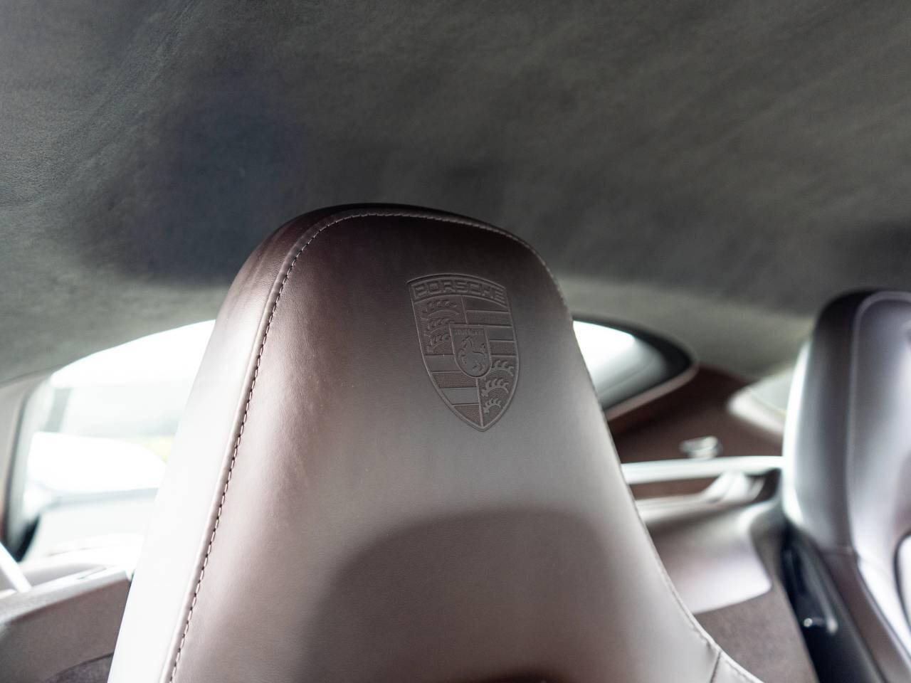 Porsche Cayman view 47