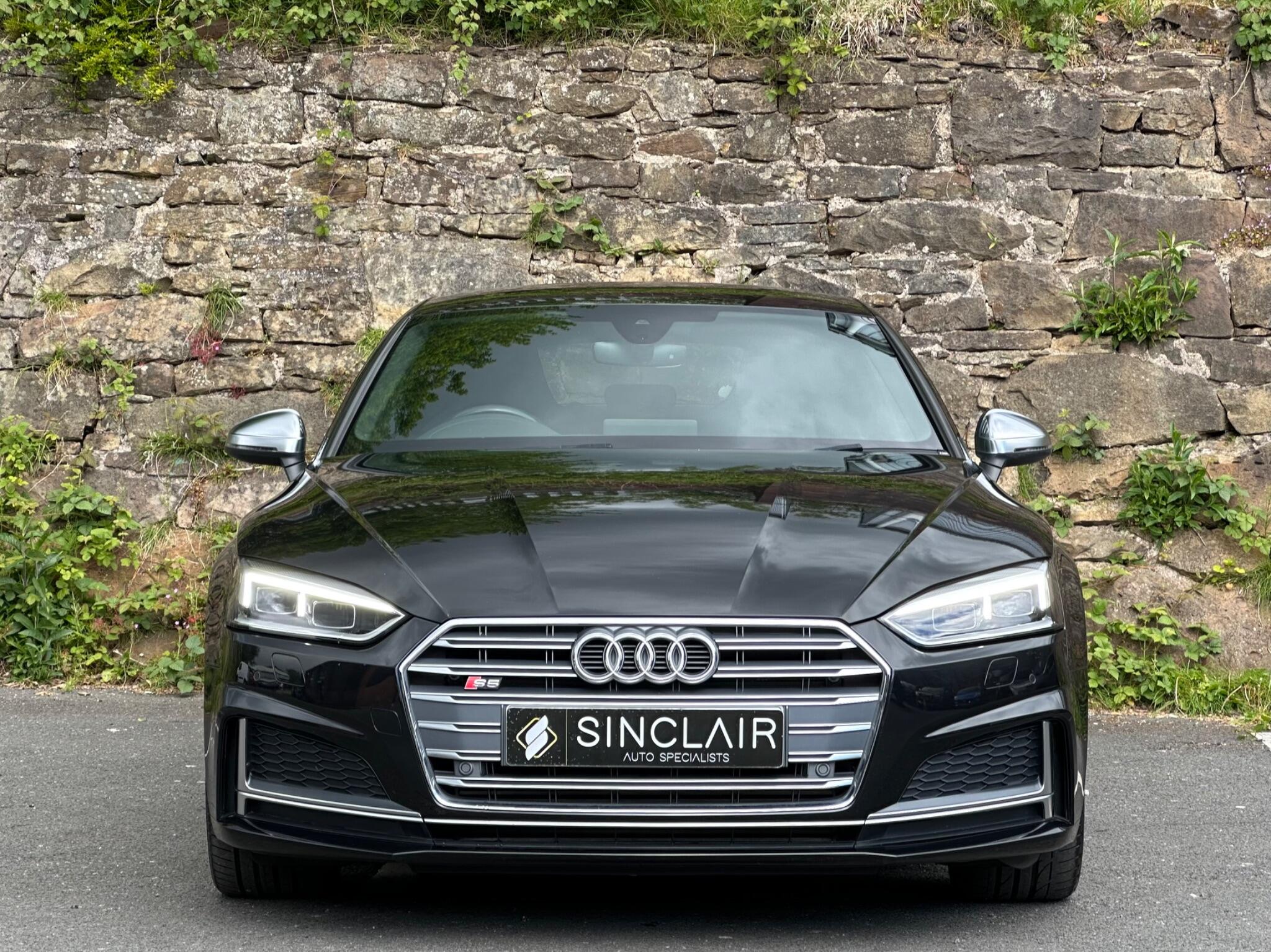 Audi S5 view 2