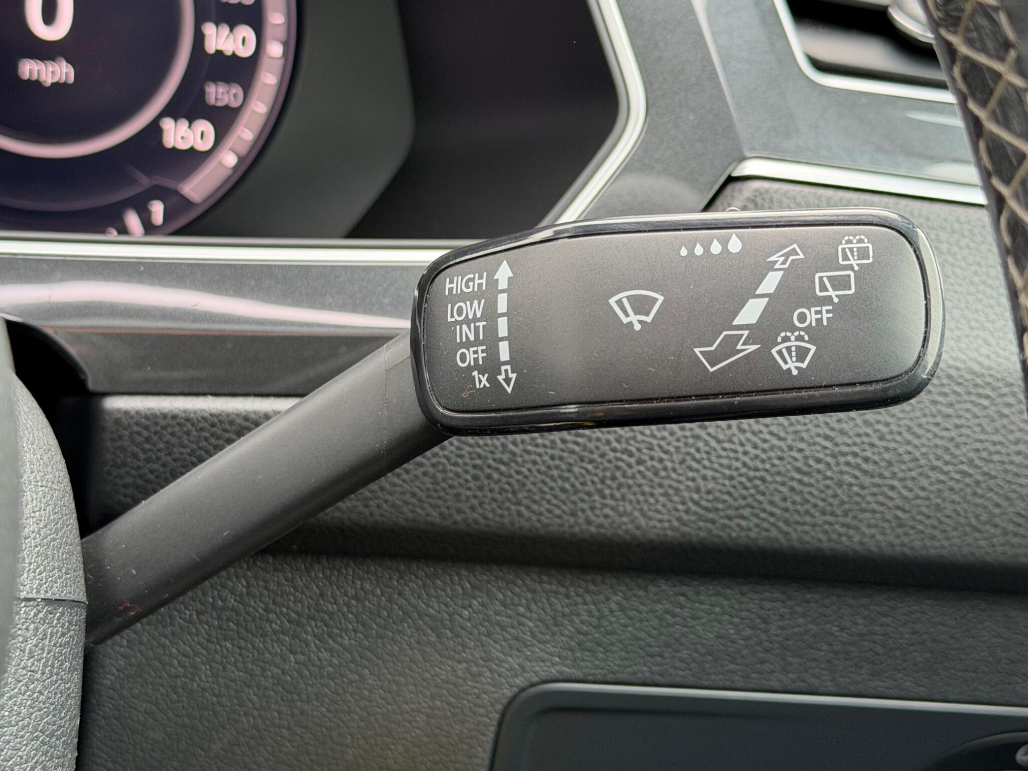 Volkswagen Tiguan view 58