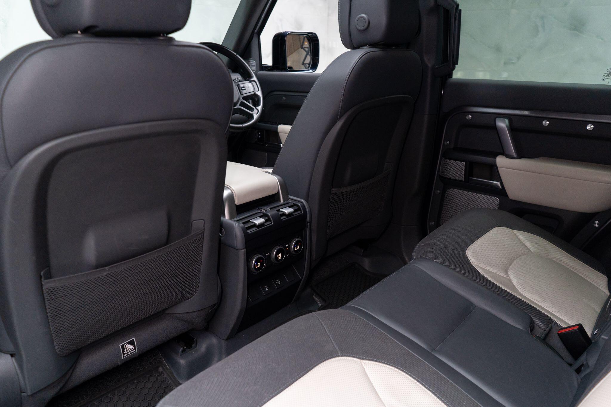 Land Rover Defender view 21