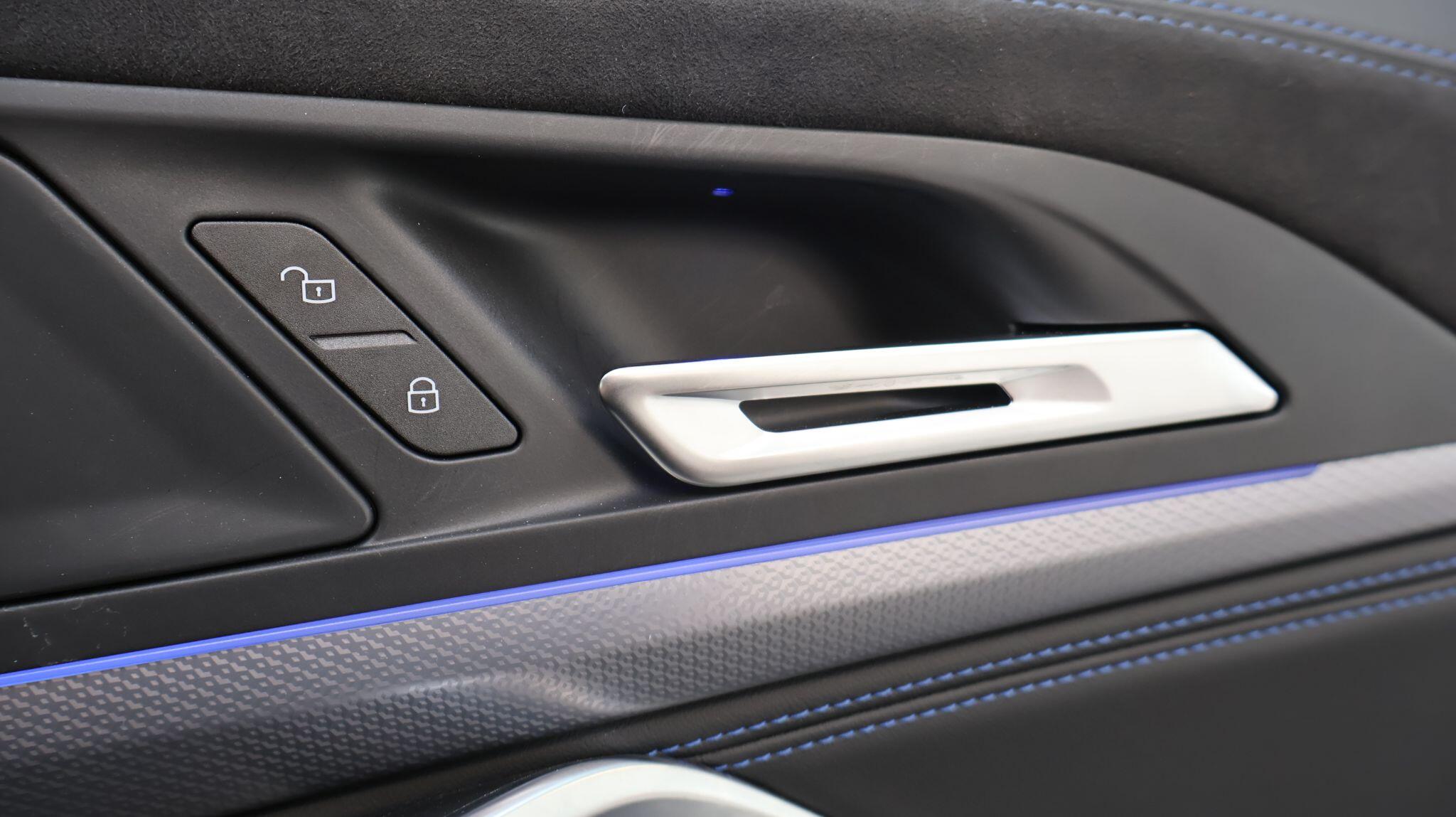 BMW iX2 view 28