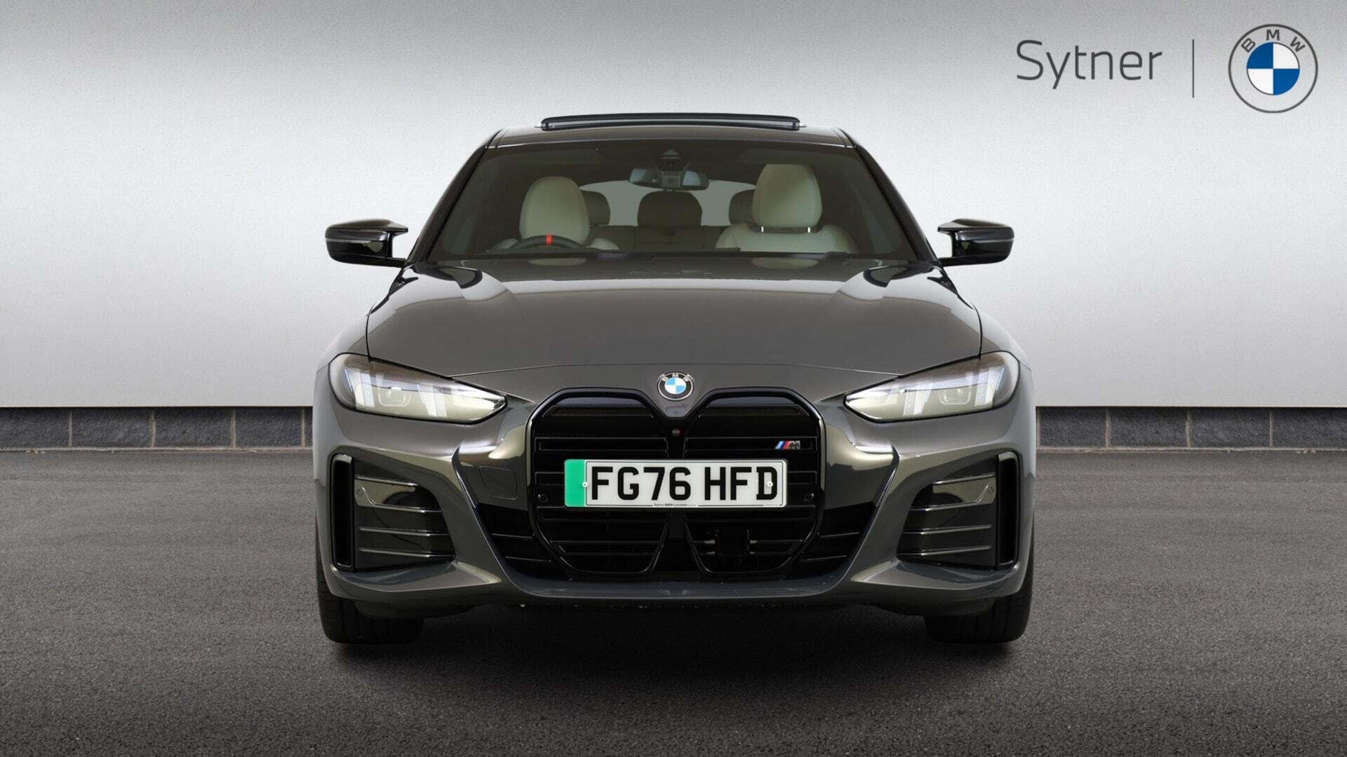 BMW i4 view 16