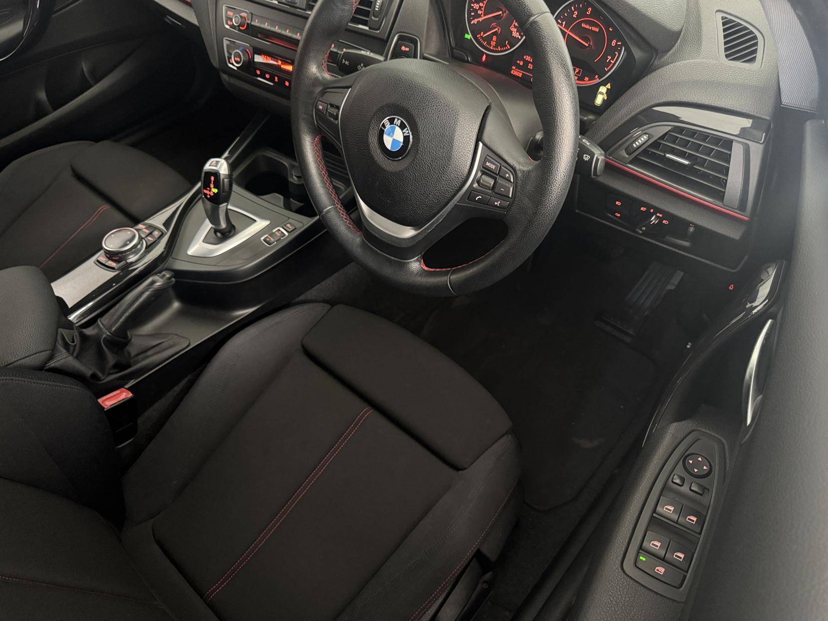 BMW 1 Series view 51