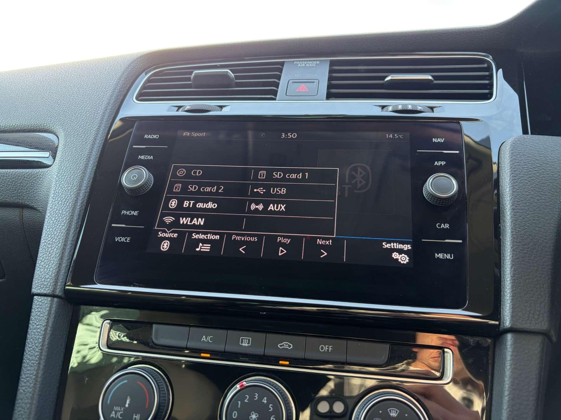 Volkswagen Golf view 55