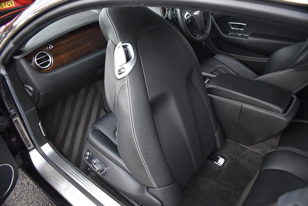 Bentley Continental view 40