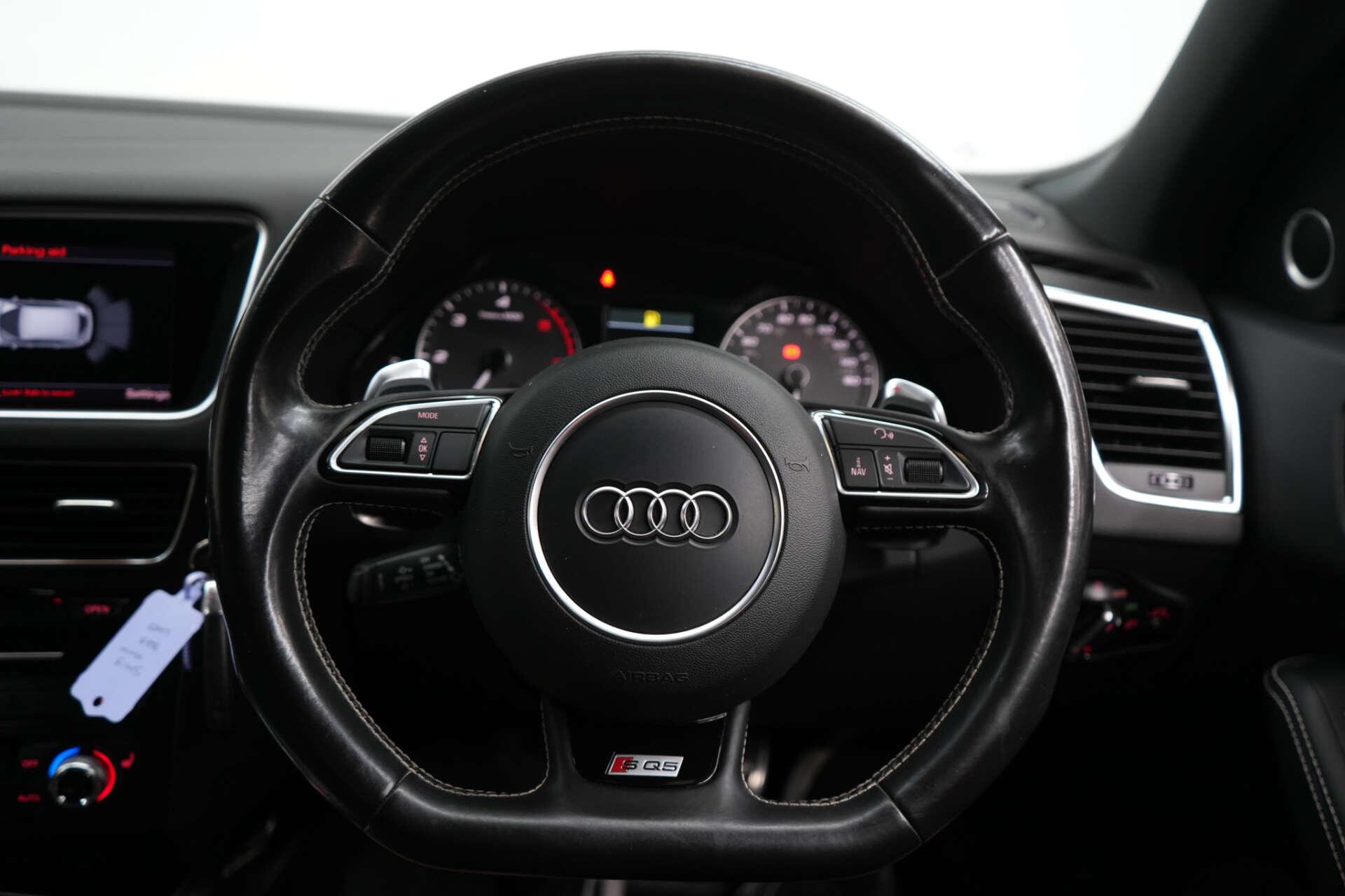 Audi SQ5 view 43
