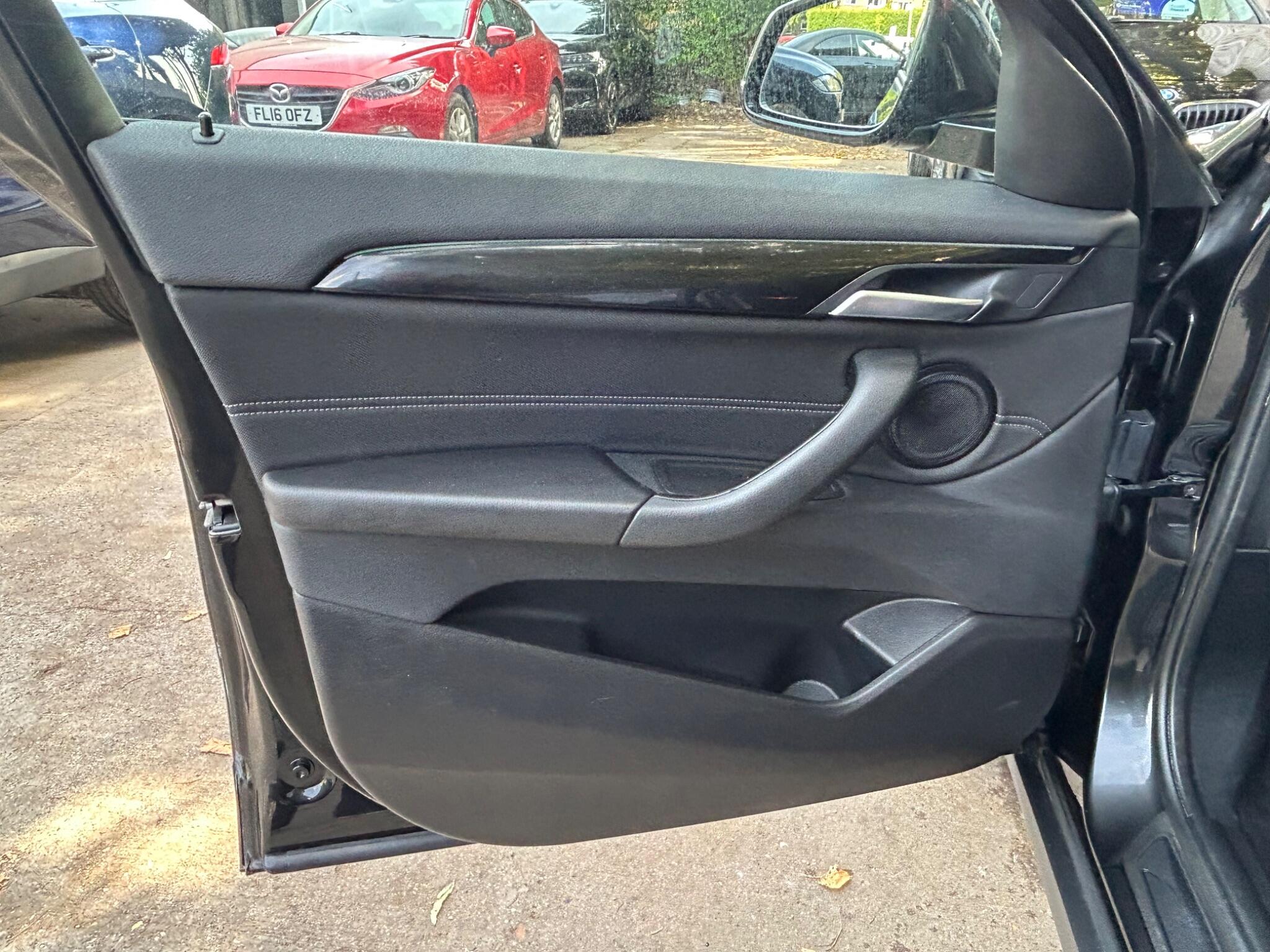 BMW X2 view 33
