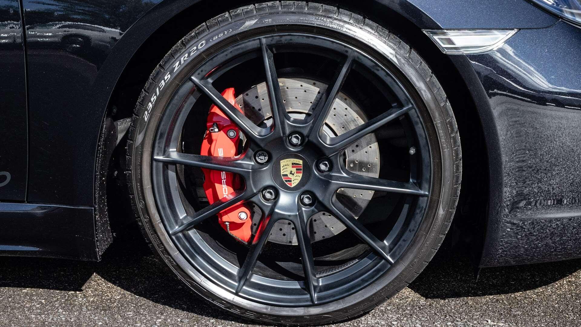 Porsche Boxster view 11