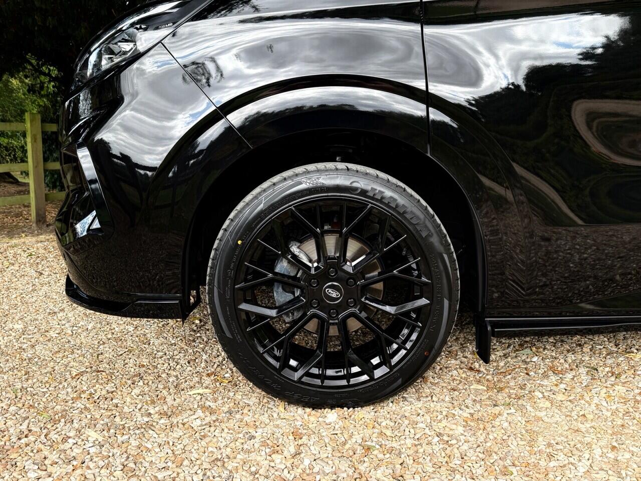 Ford Transit Custom view 5