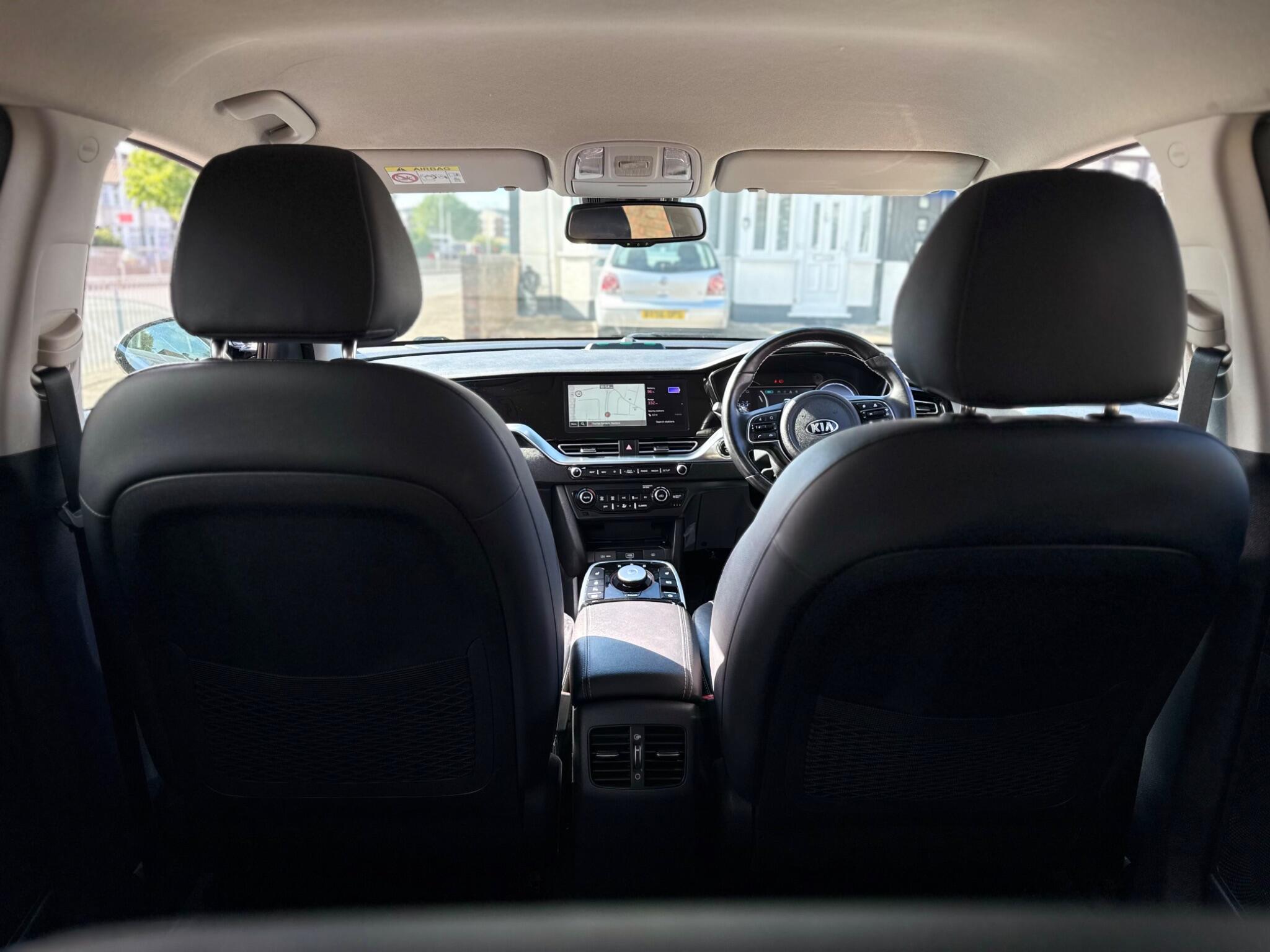 Kia Niro view 11