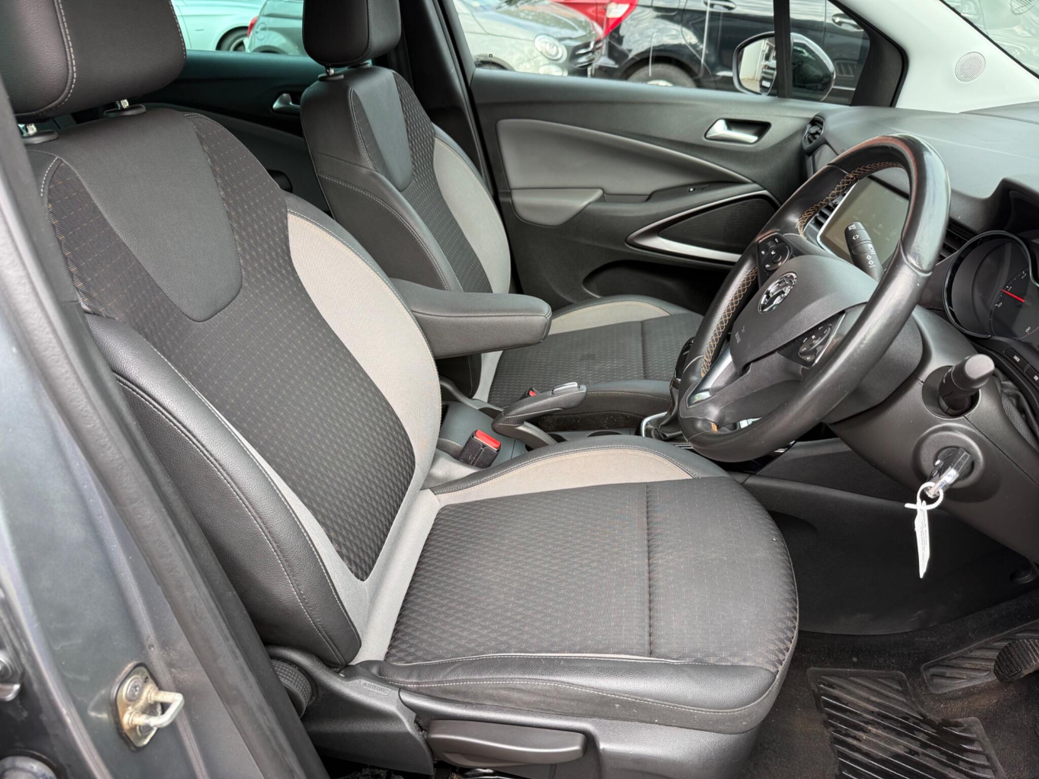 Vauxhall Crossland X view 22