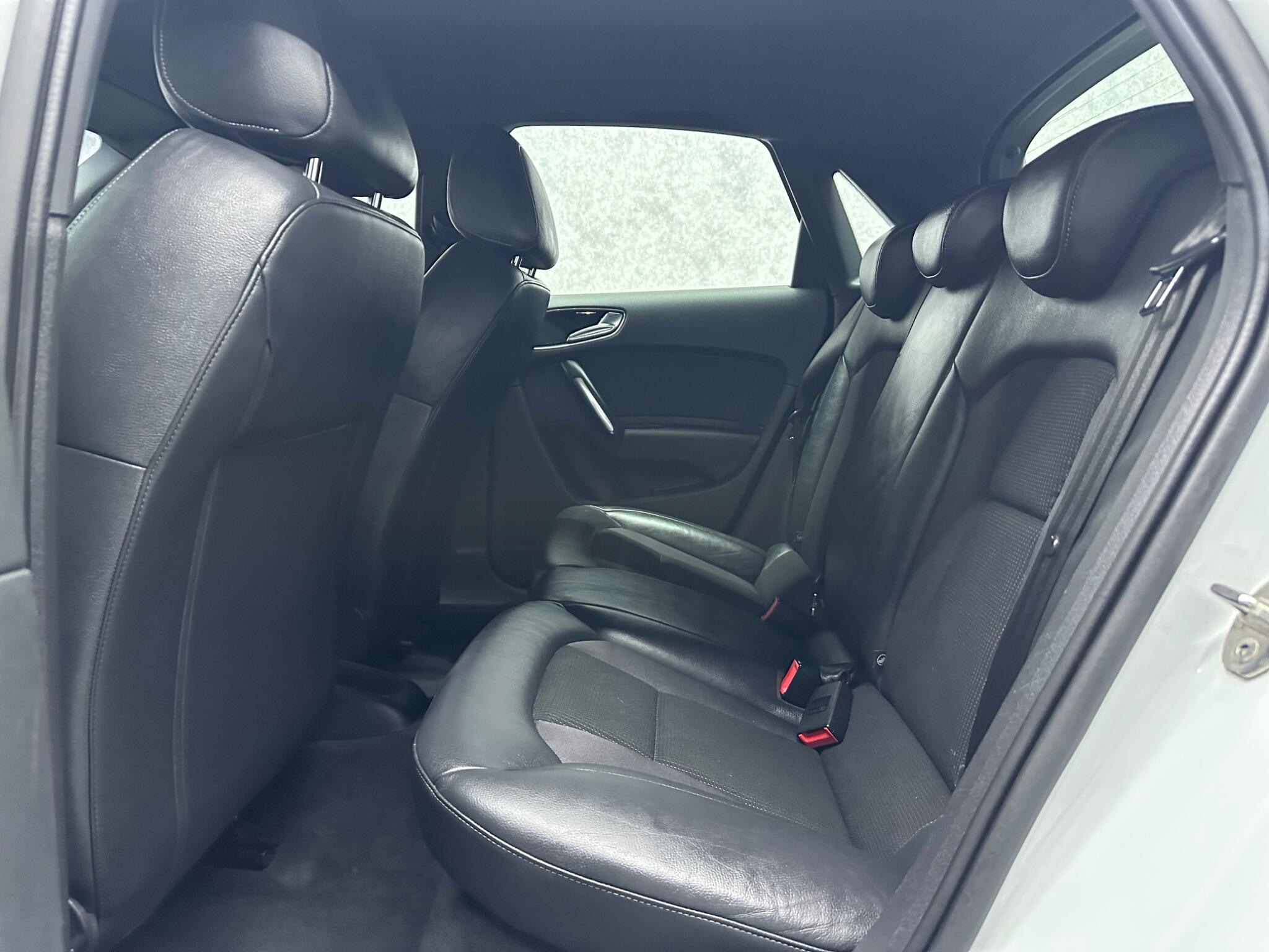 Audi A1 view 16