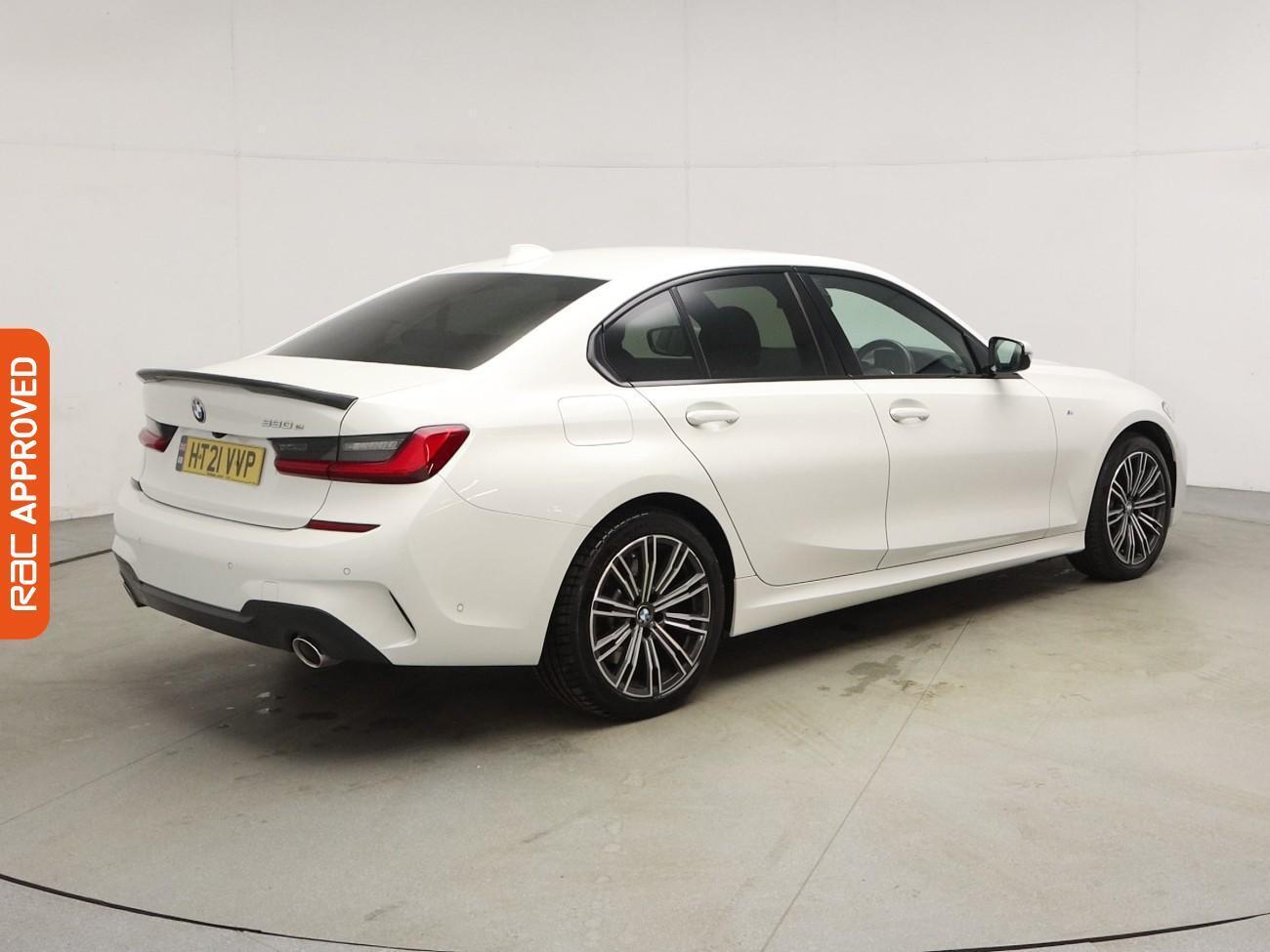 BMW 3 Series view 33