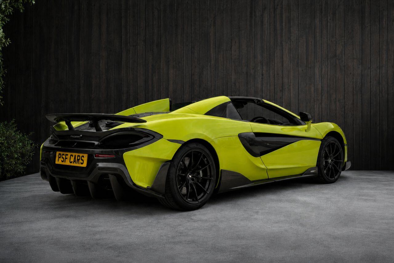 McLaren 600LT view 11