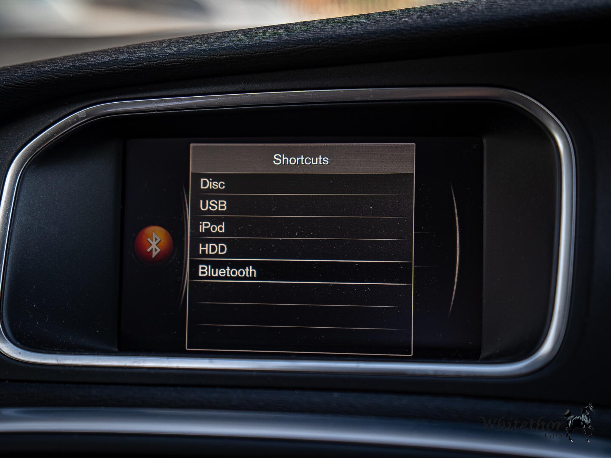 Volvo V40 view 27