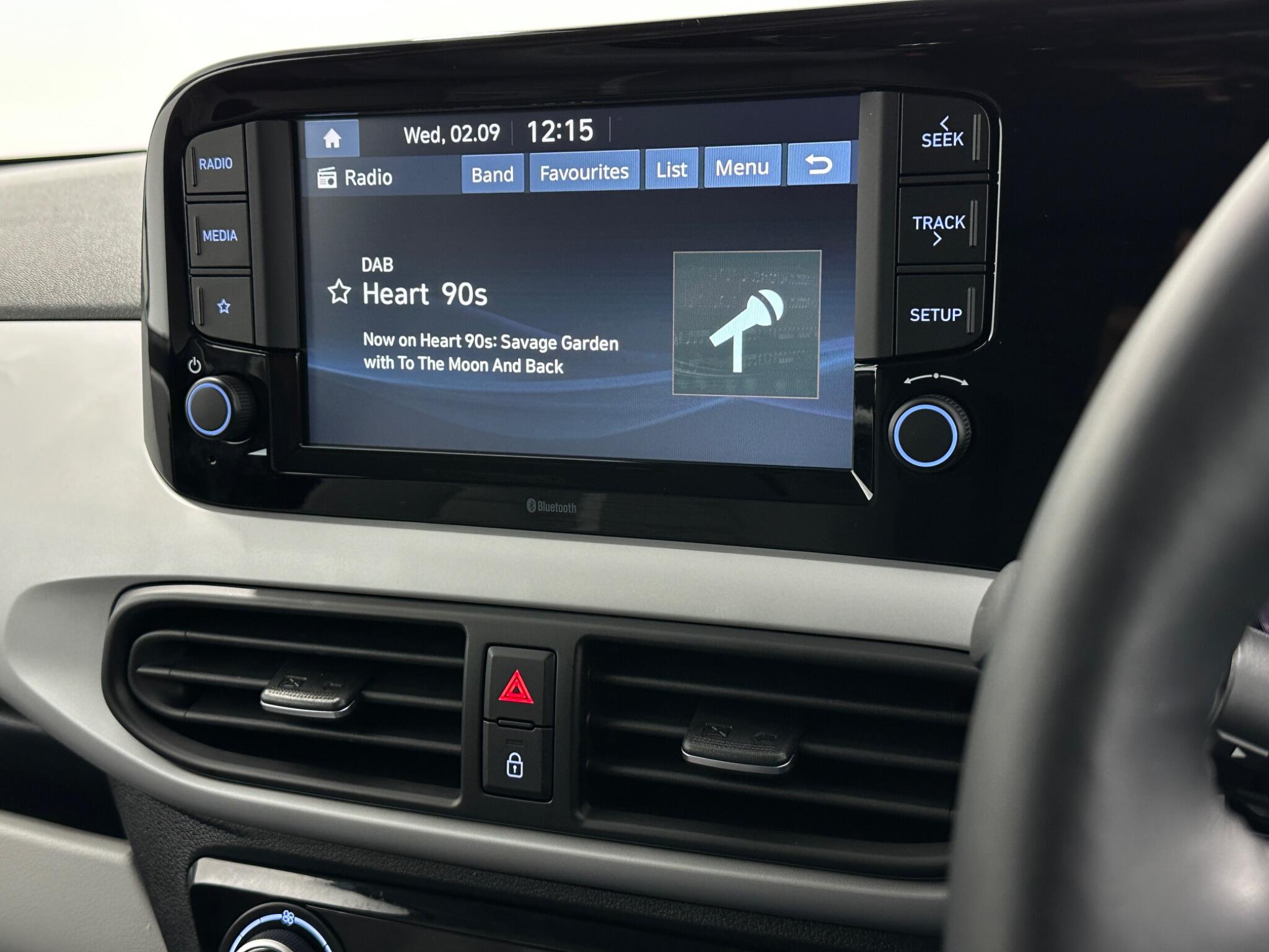 Hyundai I10 view 25