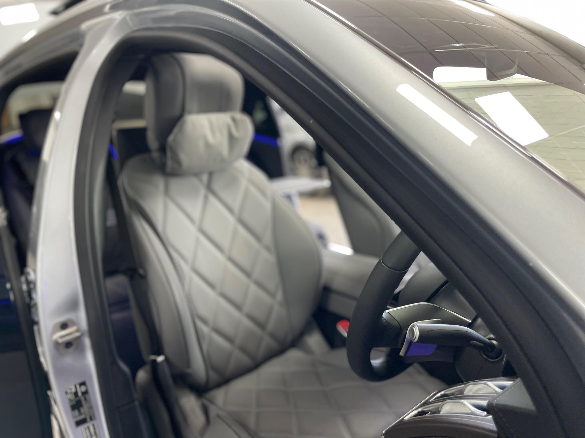 Mercedes-Benz S-Class view 45
