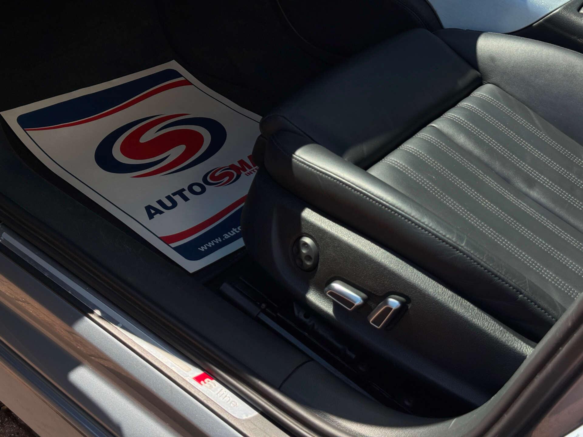 Audi A6 Saloon view 45