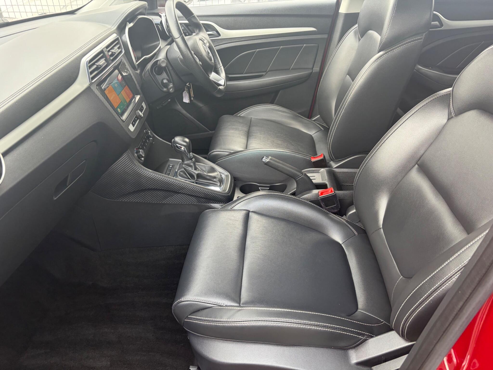 MG ZS view 82