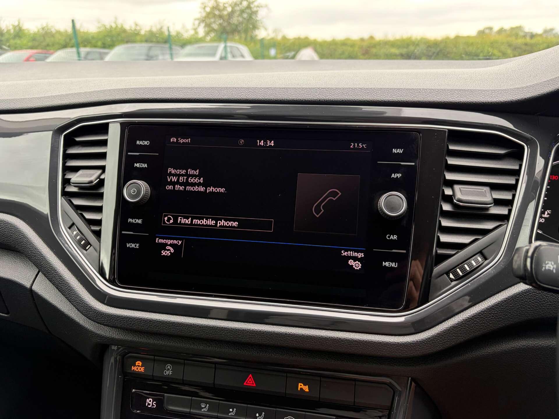 Volkswagen T-Roc view 53