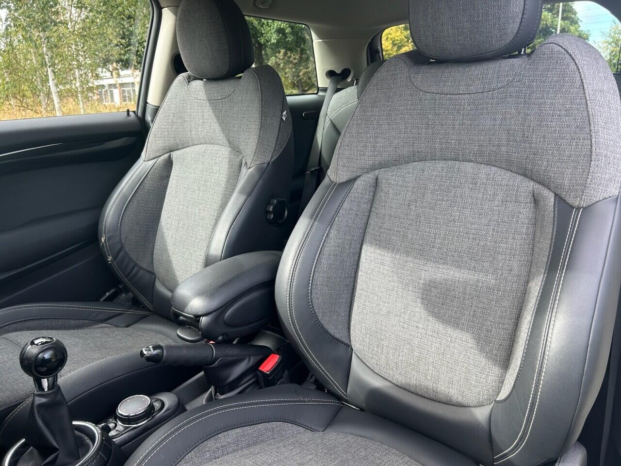 Mini Hatch view 23