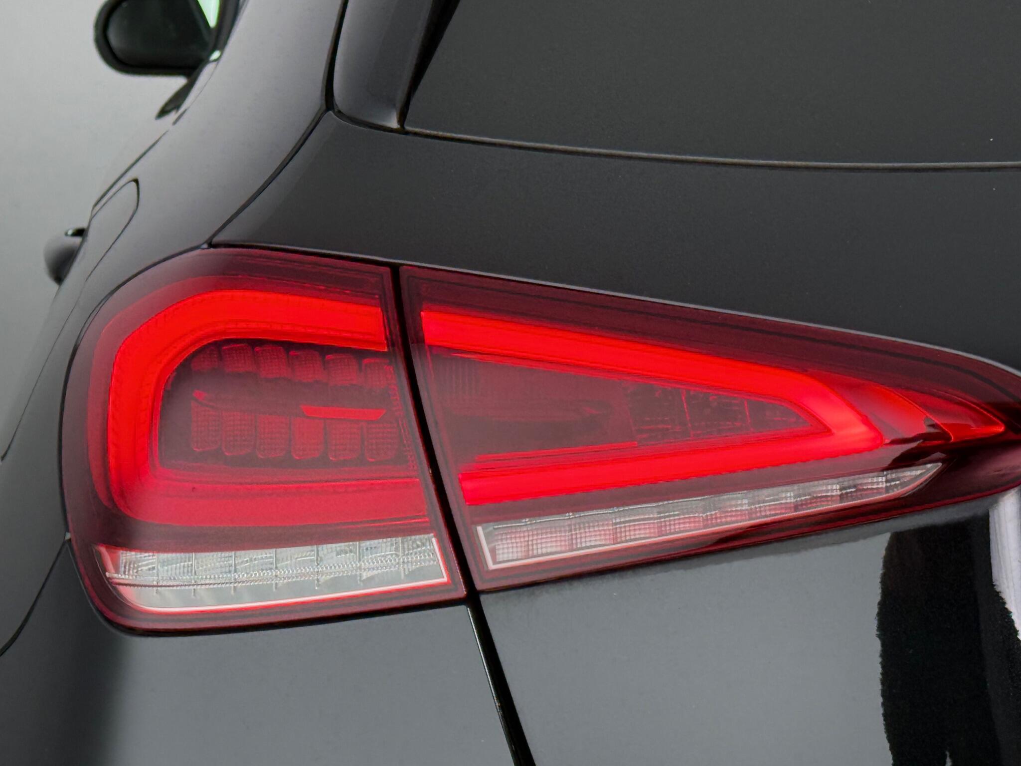 Mercedes-Benz A-Class view 12