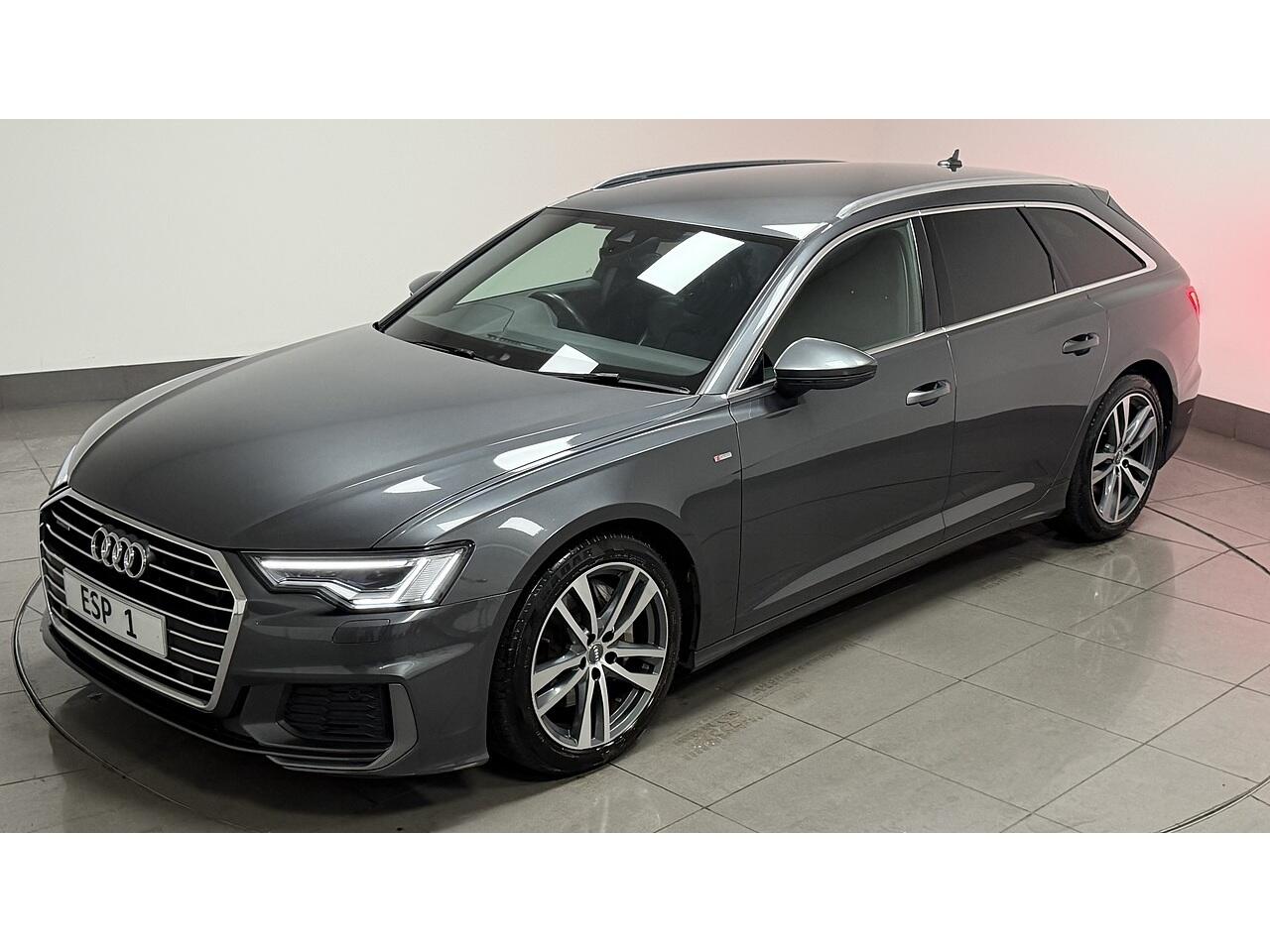 Audi A6 view 12