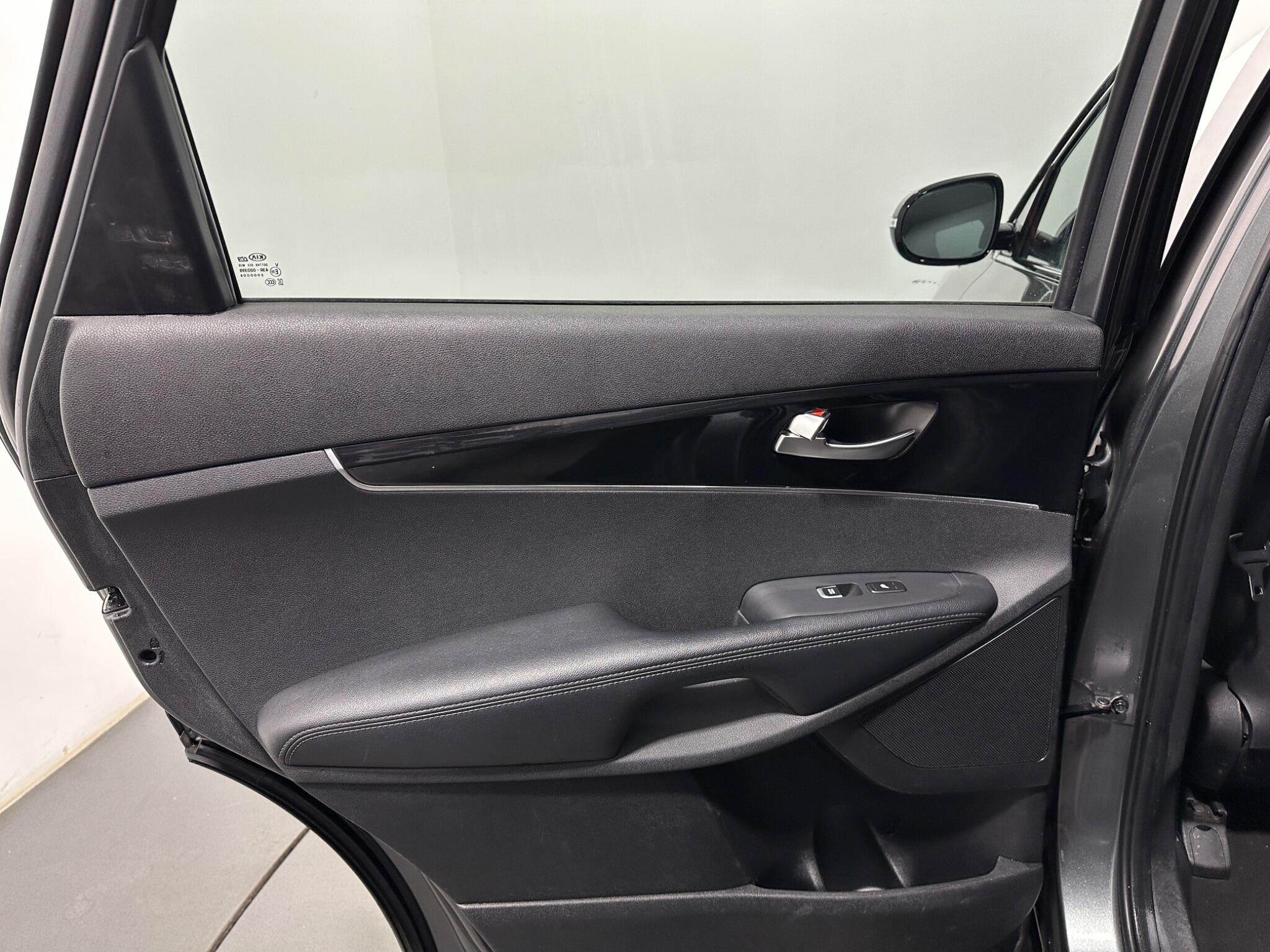 Kia Sorento view 40