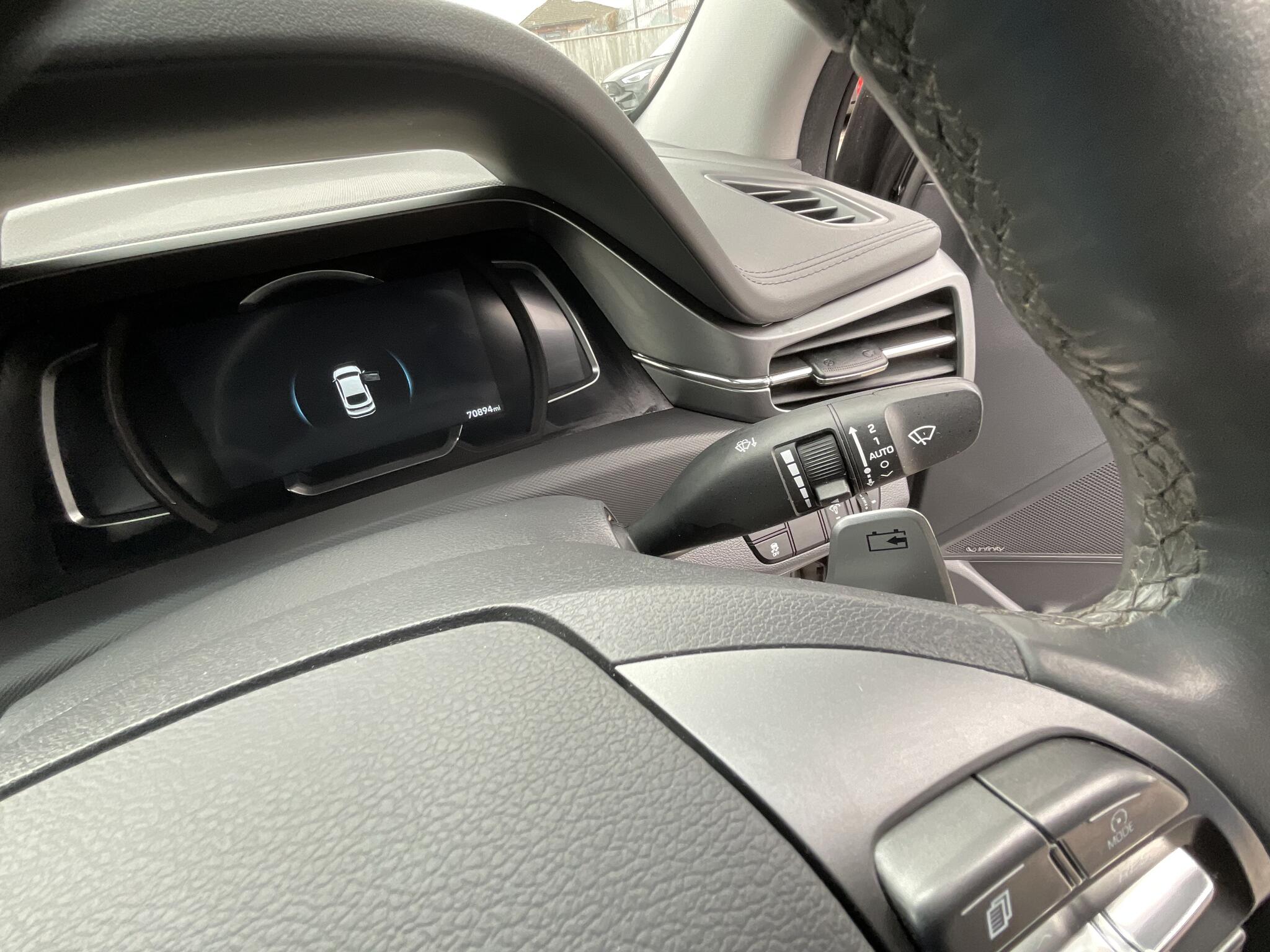 Hyundai Ioniq view 3