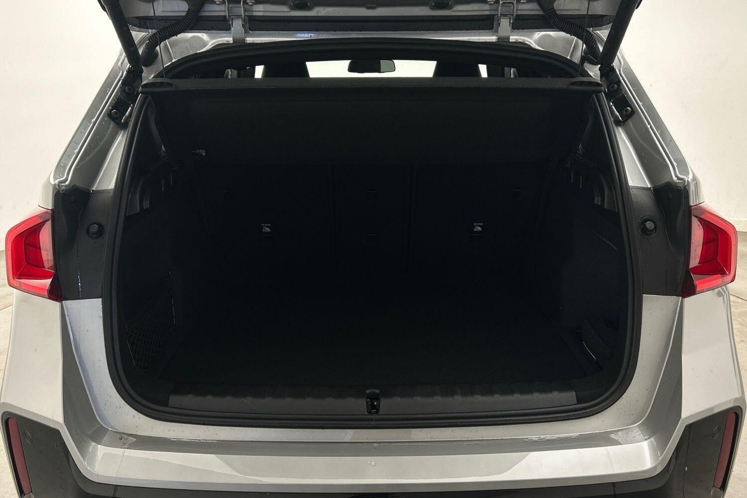 BMW X1 view 13