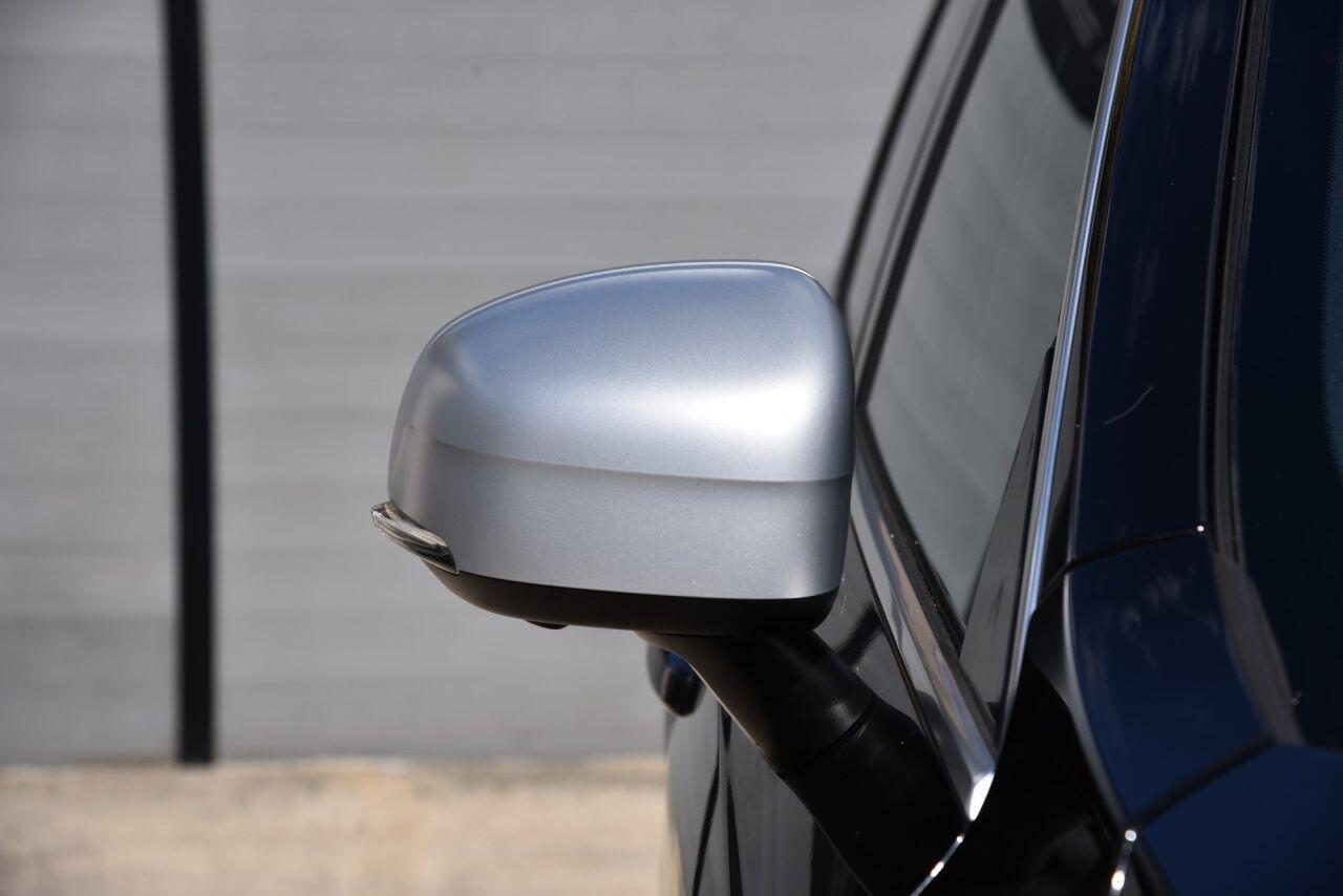 Volvo XC90 view 14