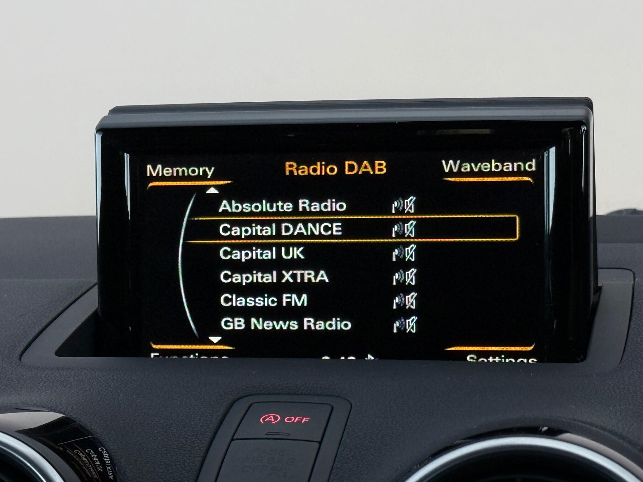 Audi S1 view 20