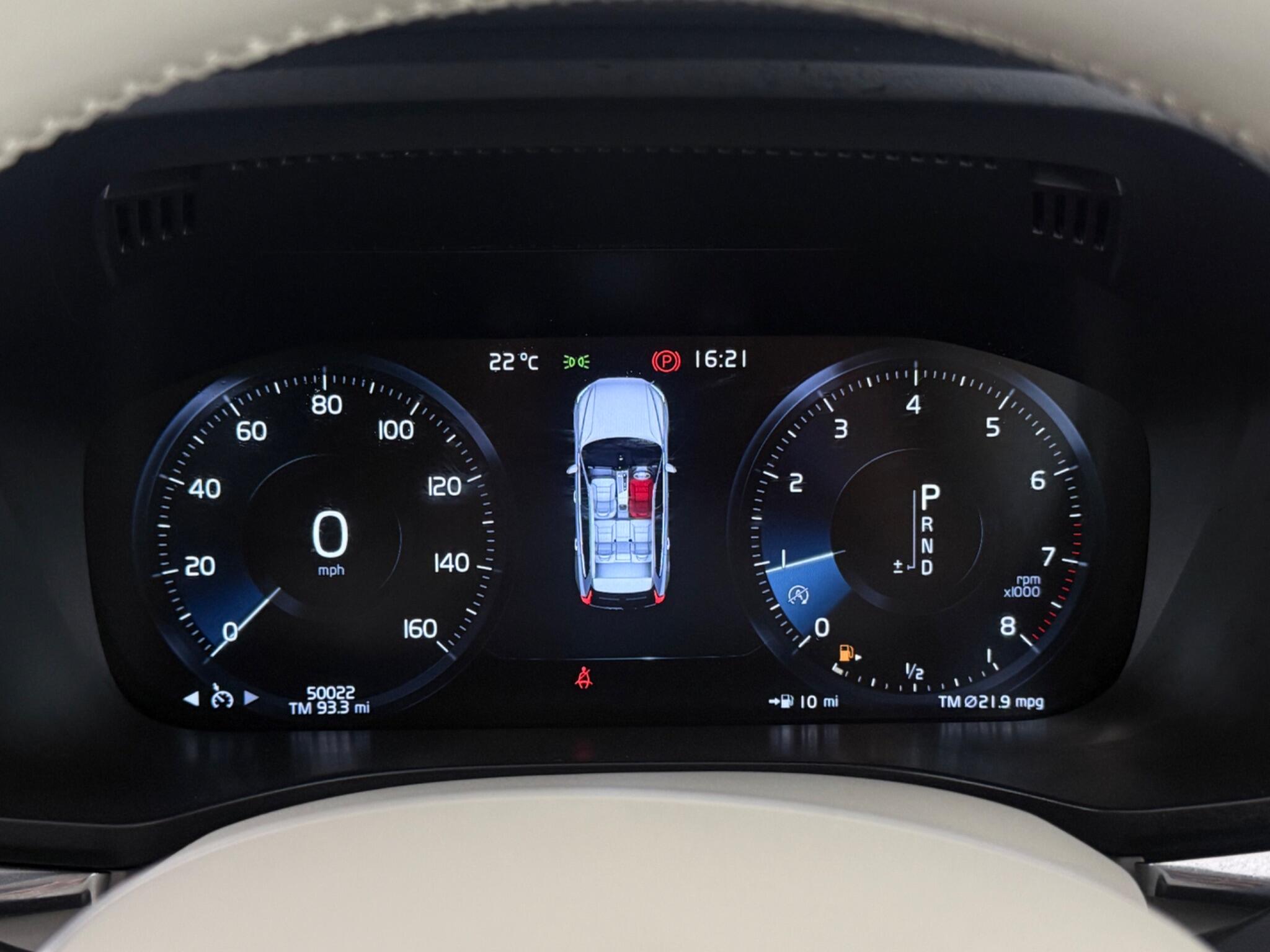 Volvo XC60 view 16