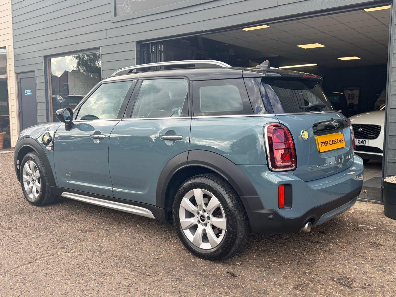 Mini Countryman view 28