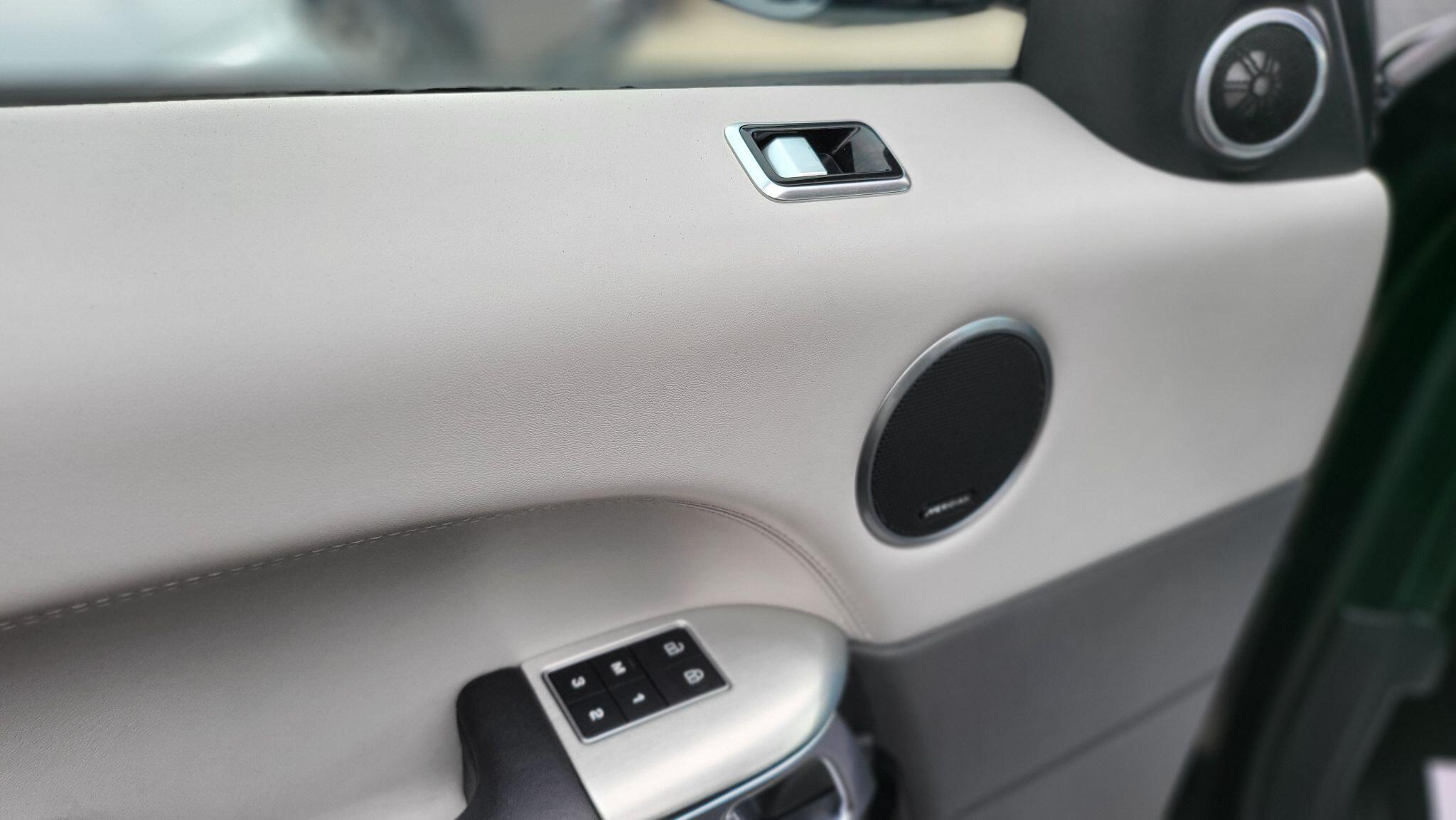 Land Rover Range Rover Sport view 25