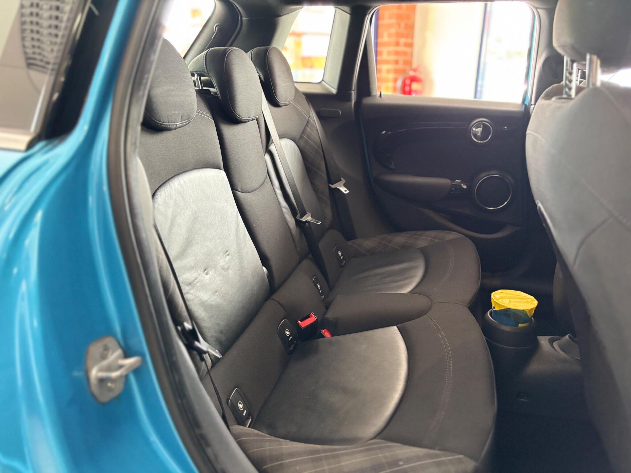 Mini Hatch view 13