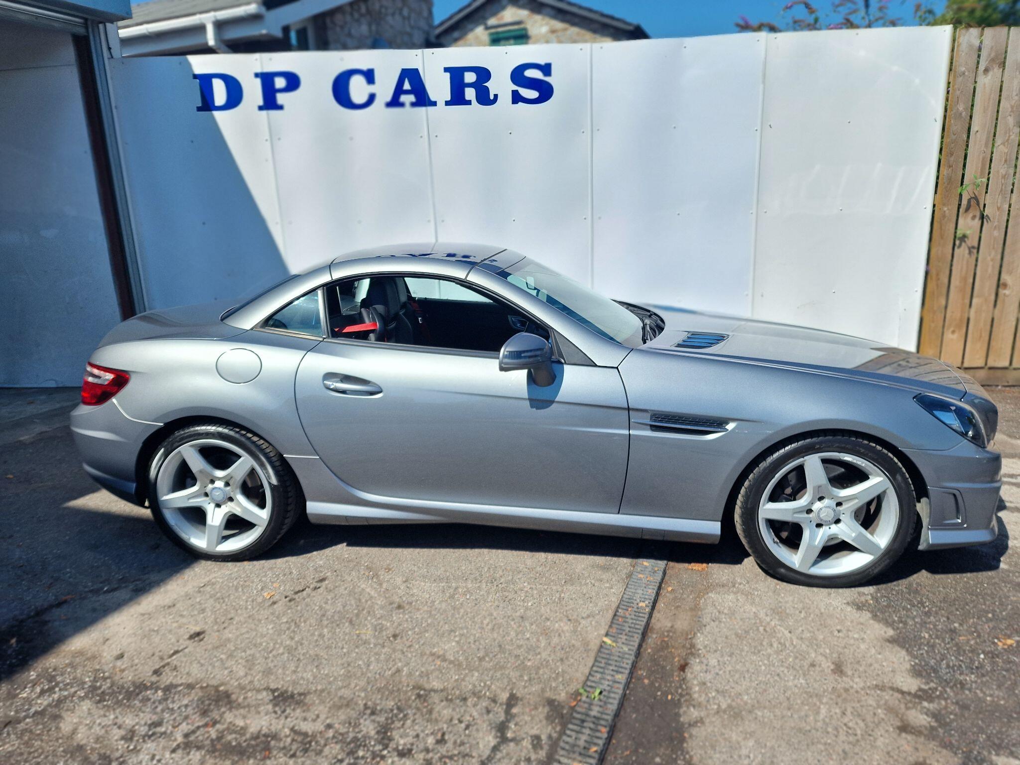 Mercedes-Benz SLK view 4