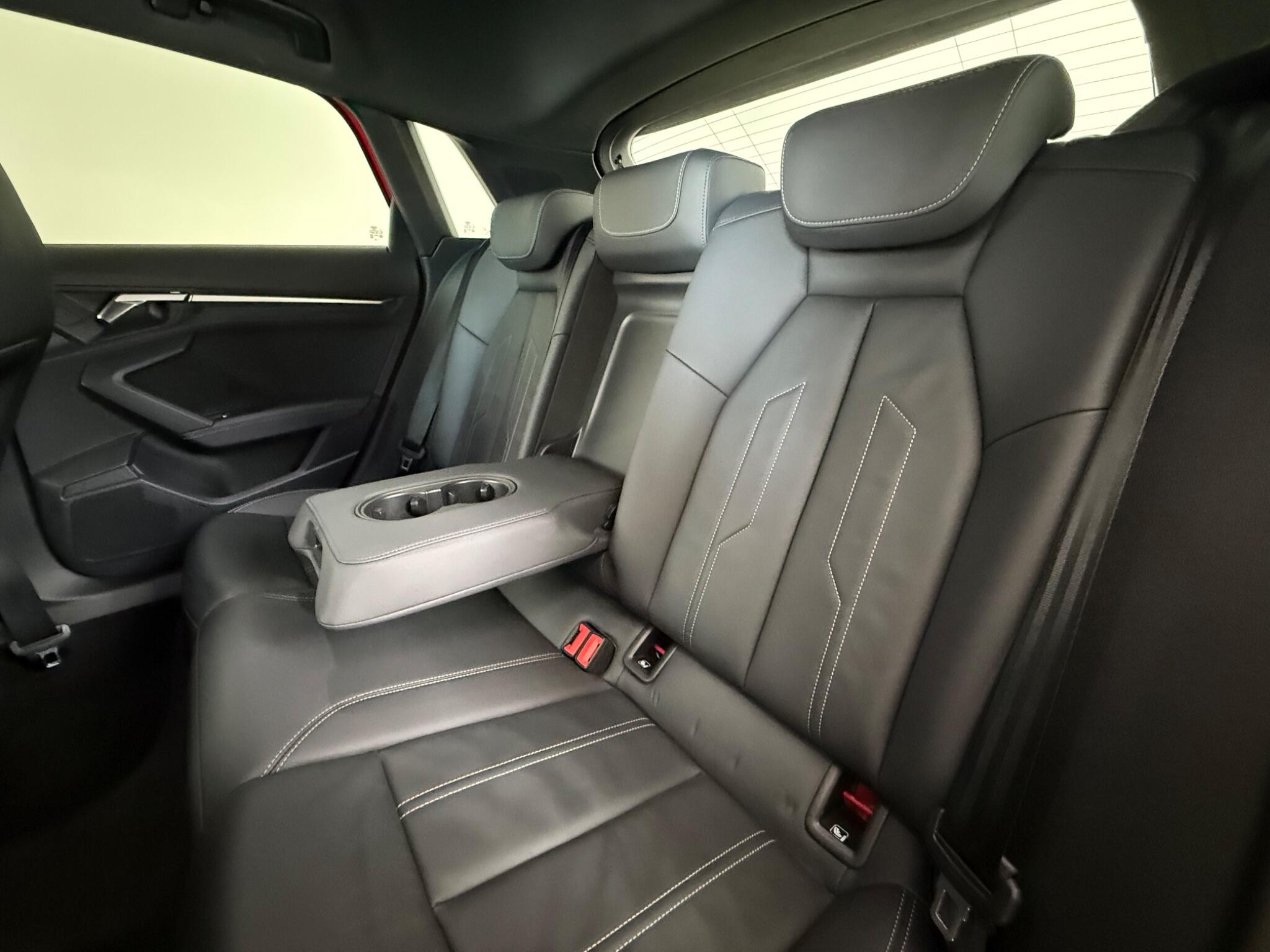 Audi A3 view 35