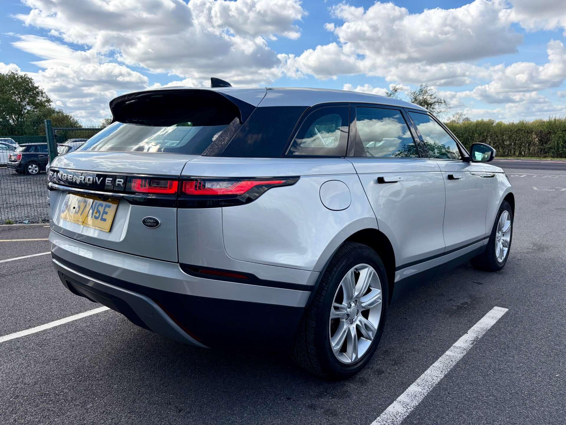 Land Rover Range Rover Velar view 8