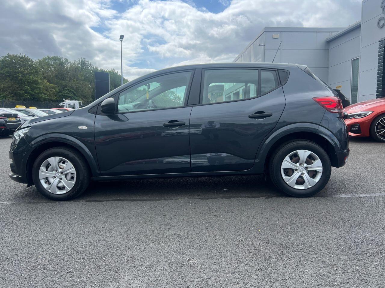 Dacia Sandero view 3