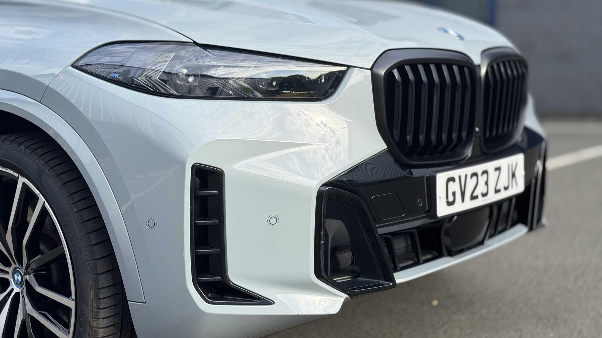 BMW X5 view 44