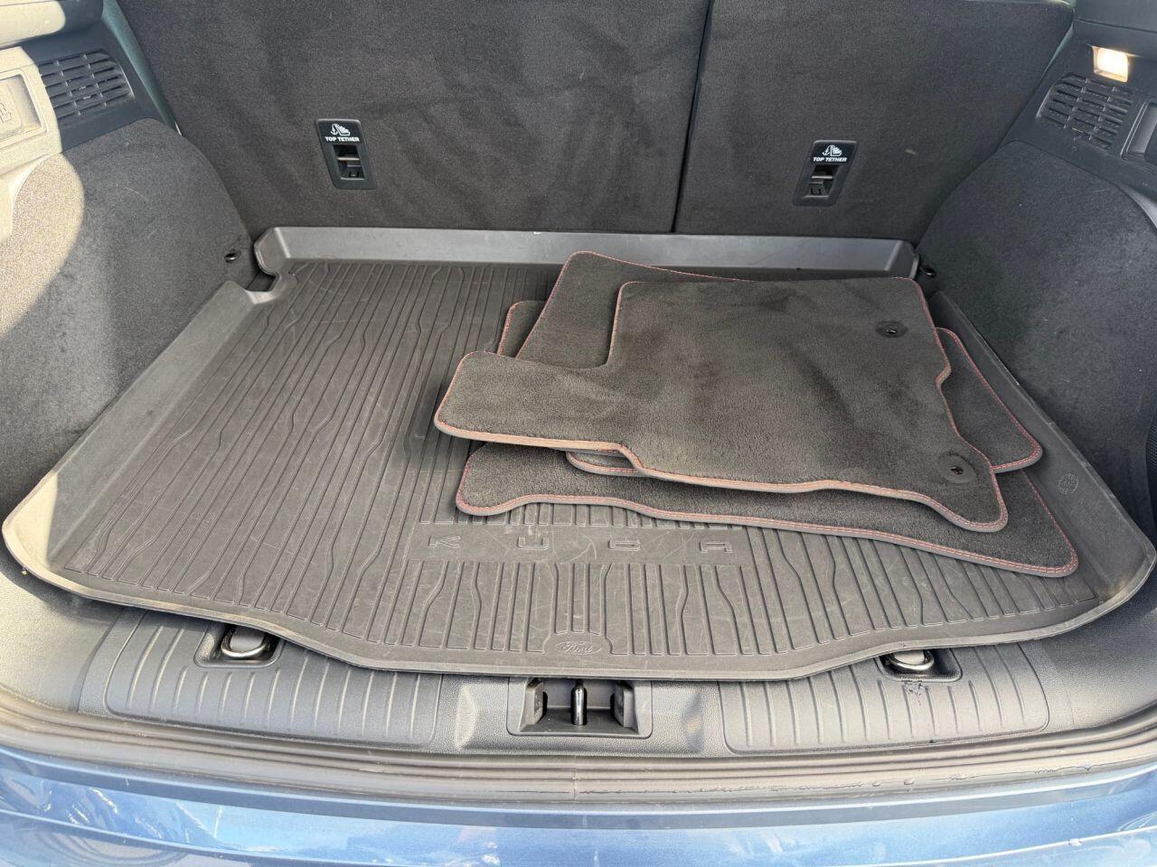 Ford Kuga view 31